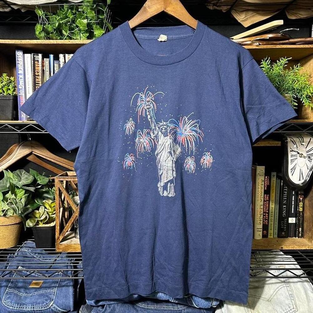 Vintage 80s Single Stitch Statue of Liberty Fireworks USA Tee Shirt Mens Large